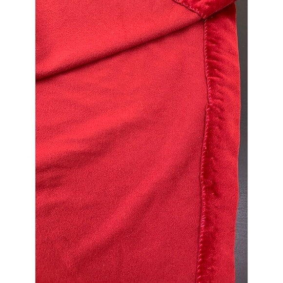 Delicates Red Velour Robe Zip Lounger Long Embroidered Vintage Womens Medium - Picture 14 of 16